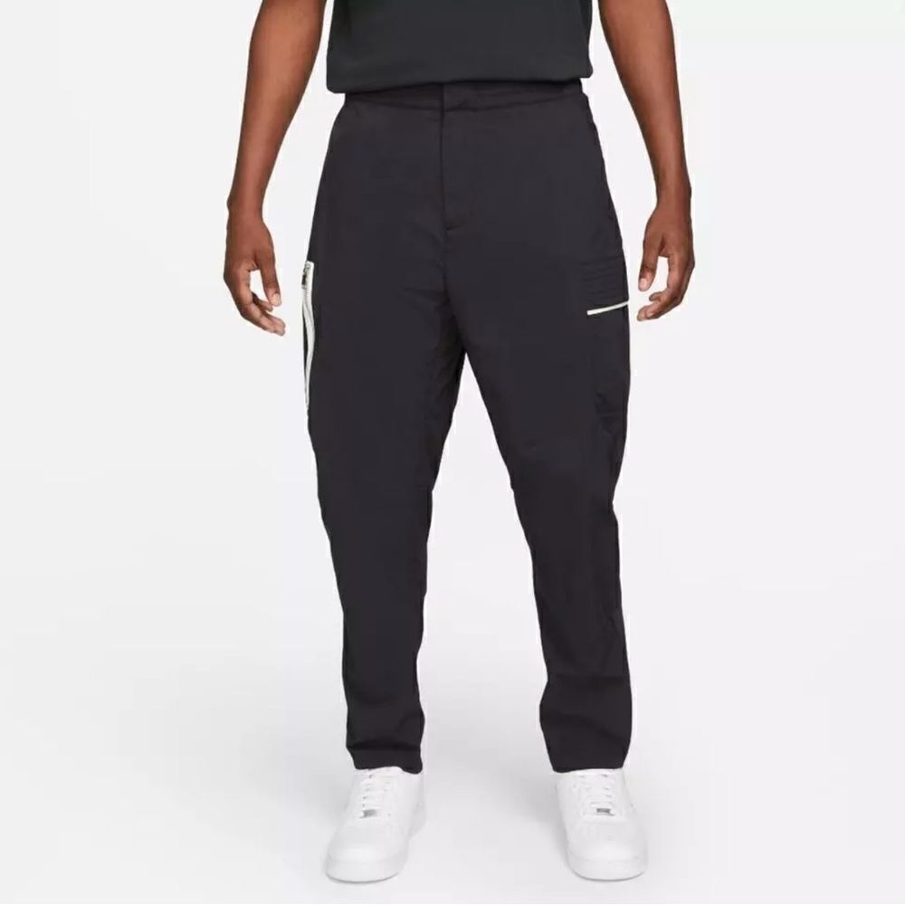 Nike Sportswear Style Essentials Utility Cargo Pants